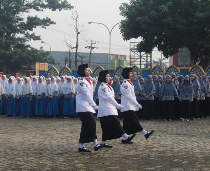 Peringatan Hari Pendidikan Nasional (Hardiknas)